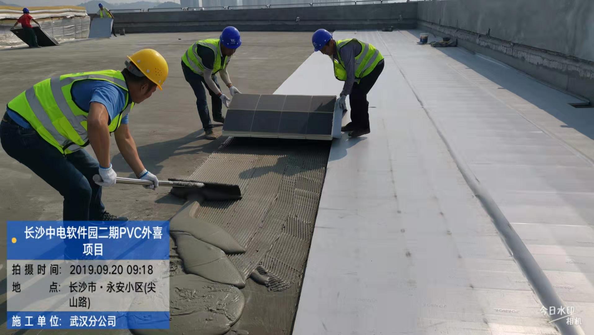 1665740420456709.jpg 刮涂砂浆铺板.jpg