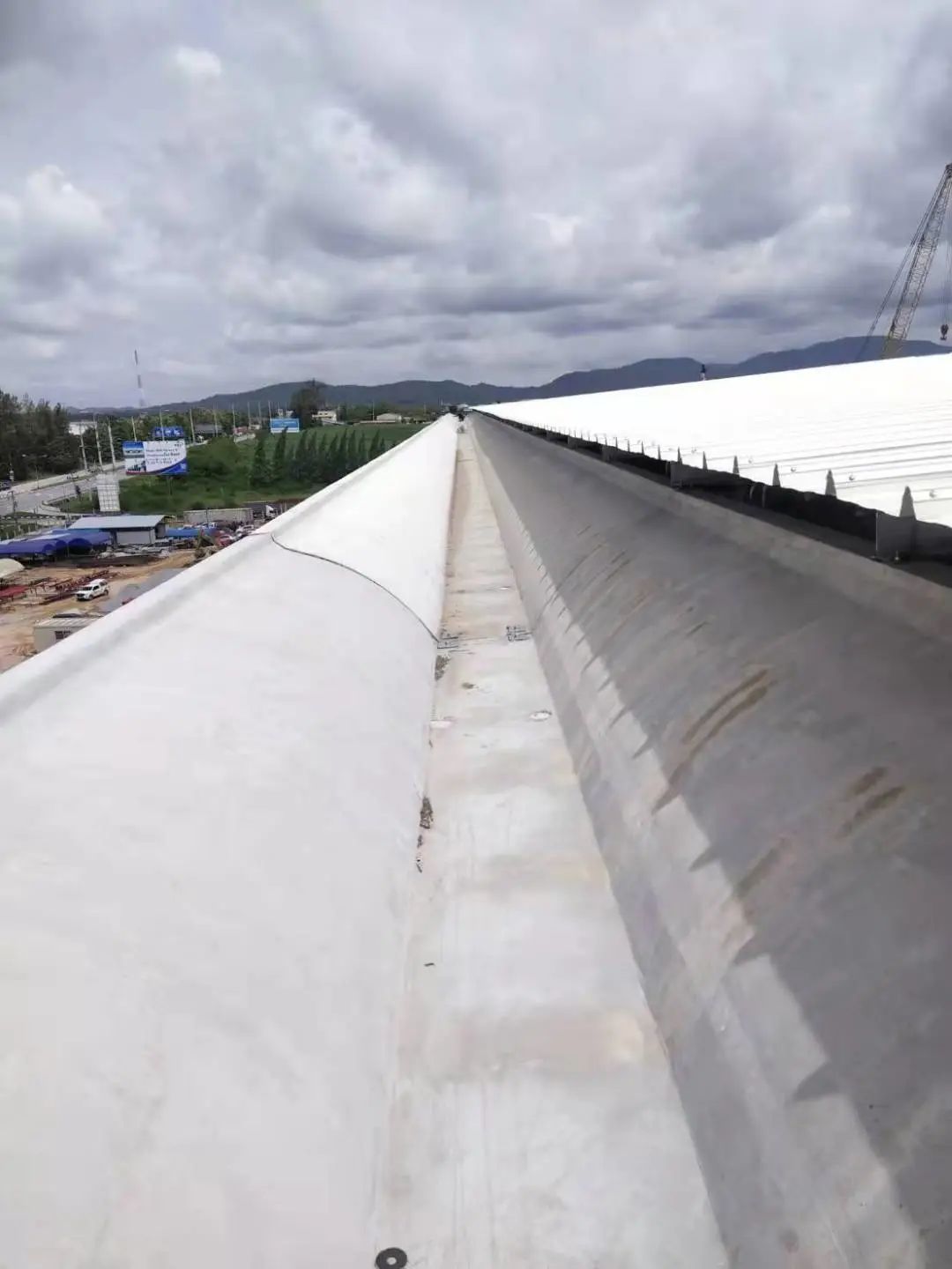 1684725601543644.jpg 华格2.jpg