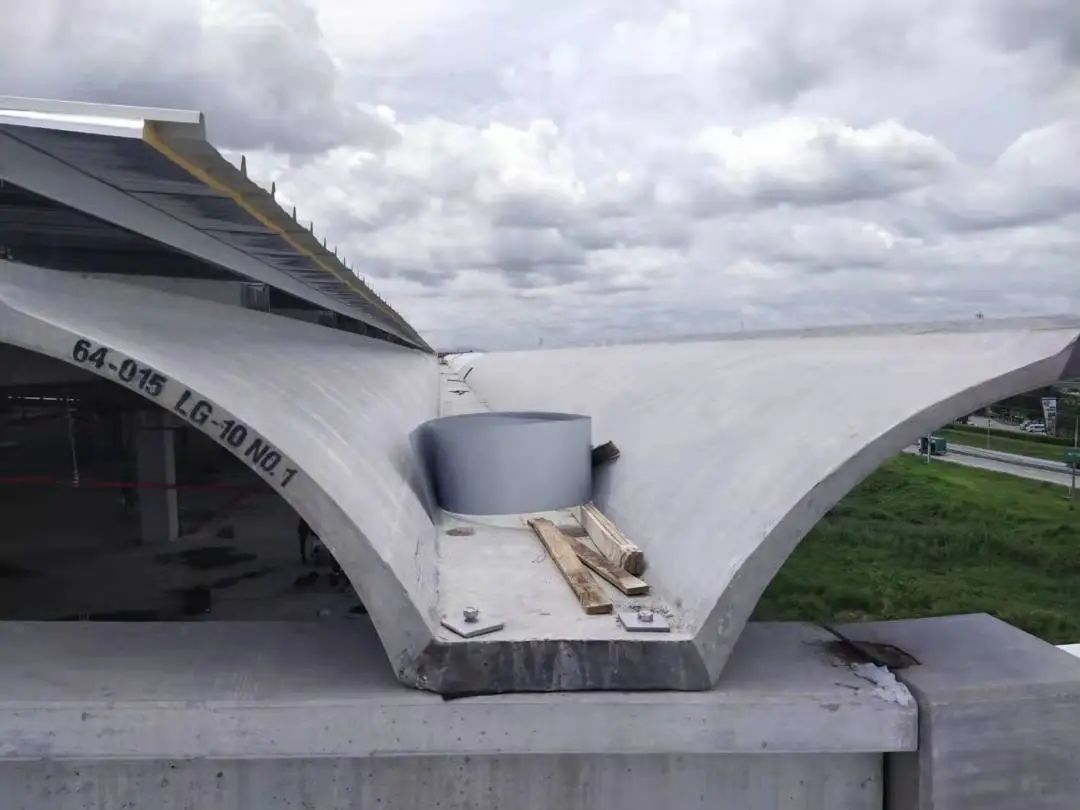 1684725624497588.jpg 天沟.jpg